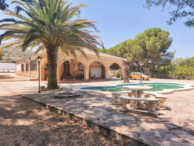 Chalet Brazatortas